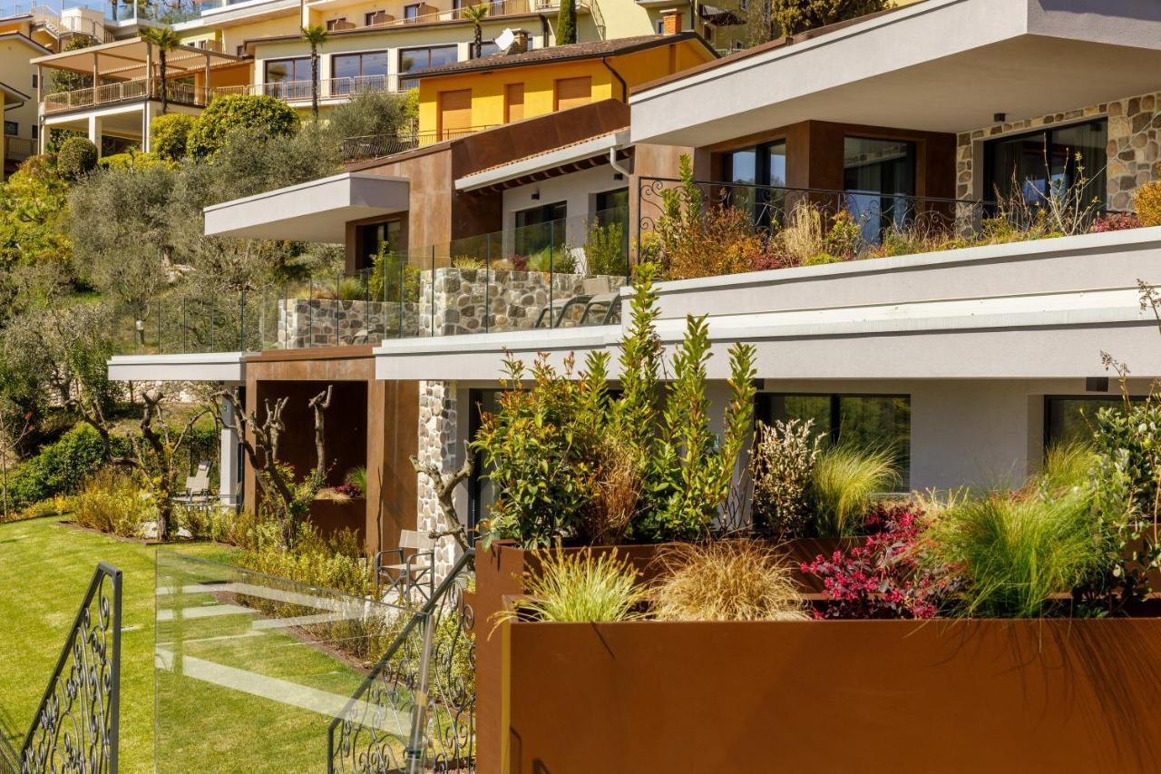 Deville & Spa Костермано Екстериор снимка